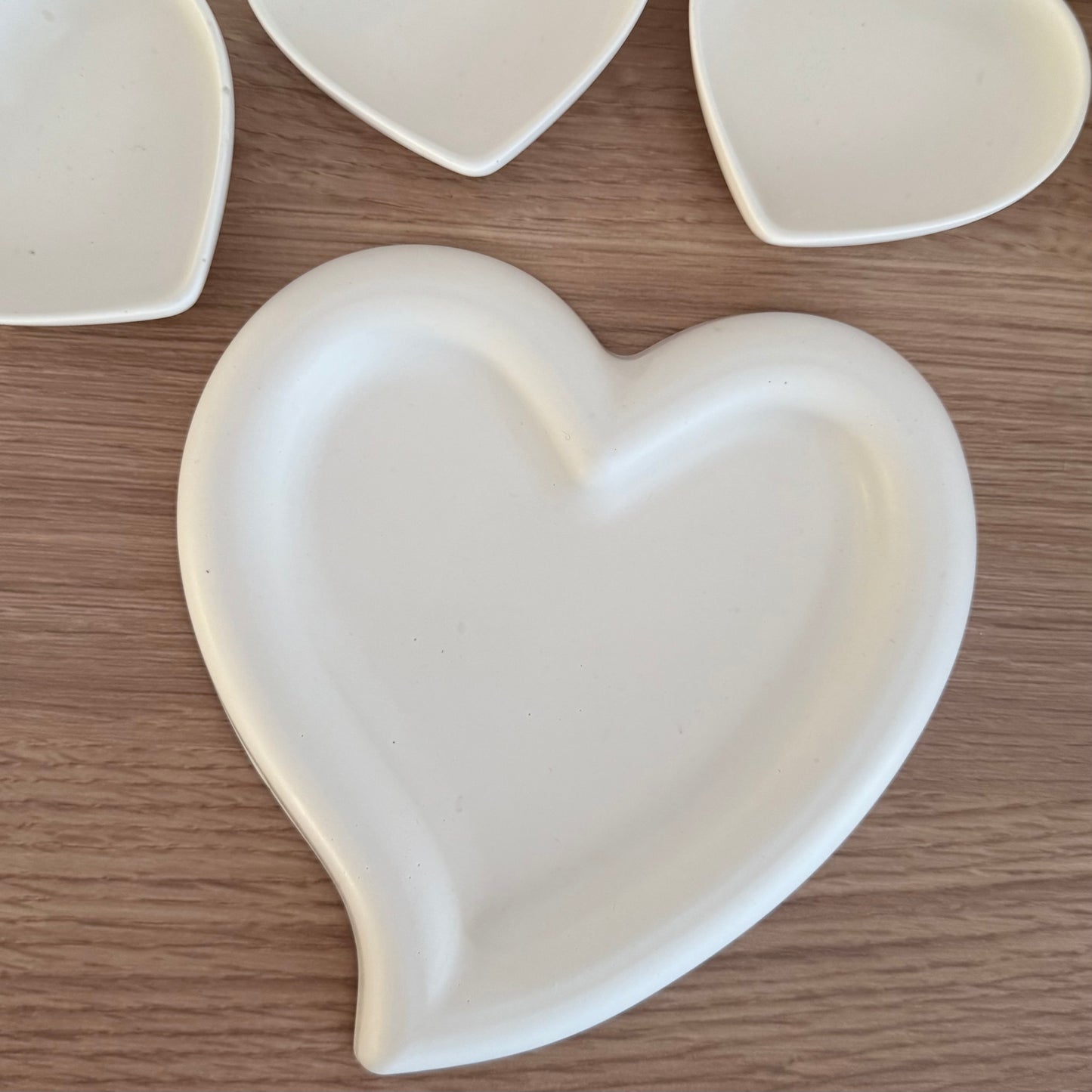 White Wave Heart Jesmonite Candle Plate/Trinket