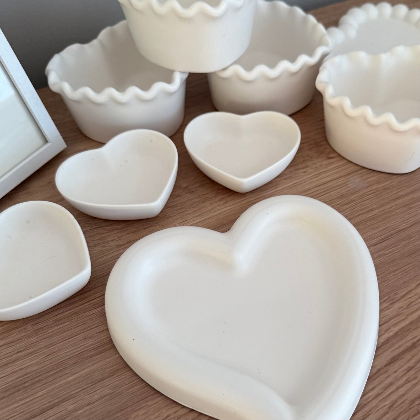 White Wave Heart Jesmonite Candle Plate/Trinket