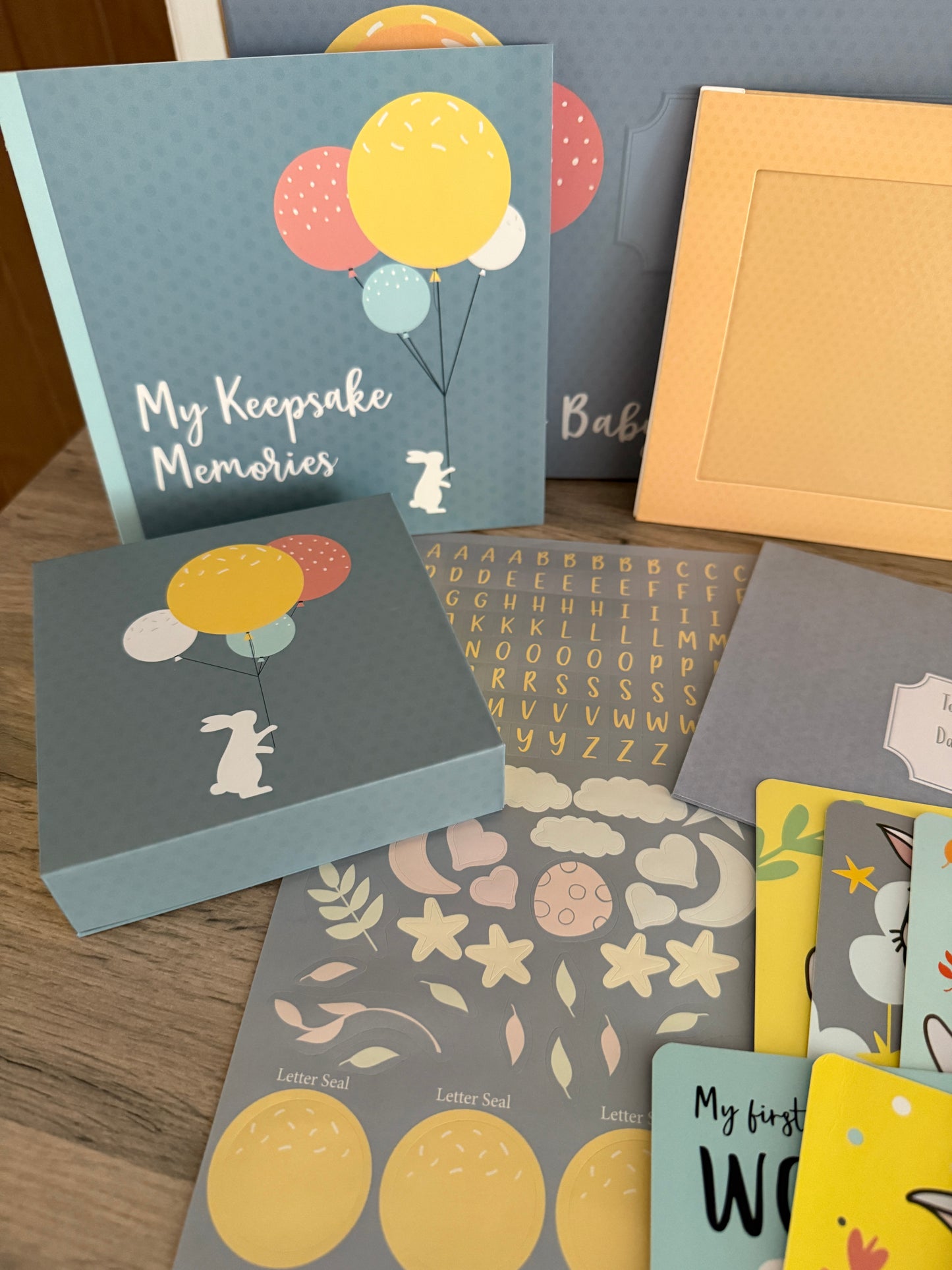 Baby Keepsake Box (Brand New)