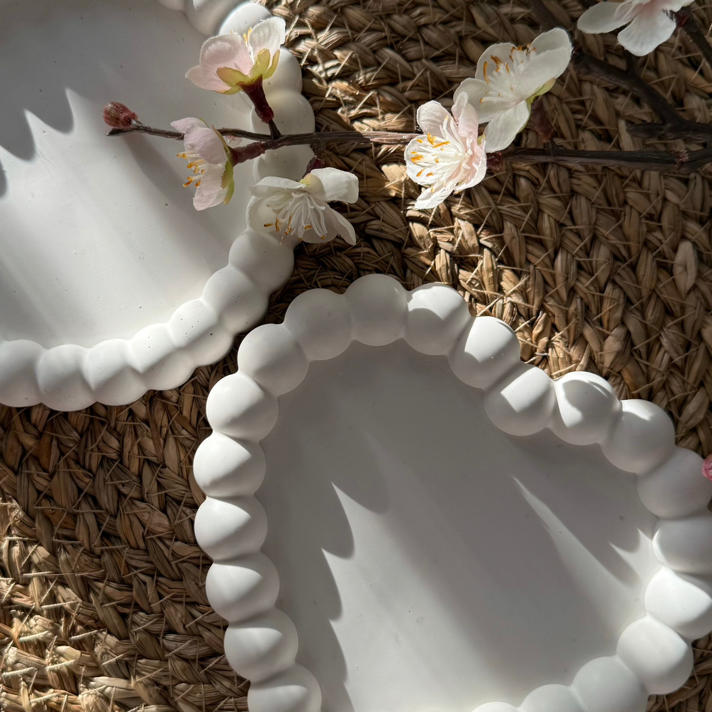 White Heart Bobble Jesmonite Candle Plate/Trinket