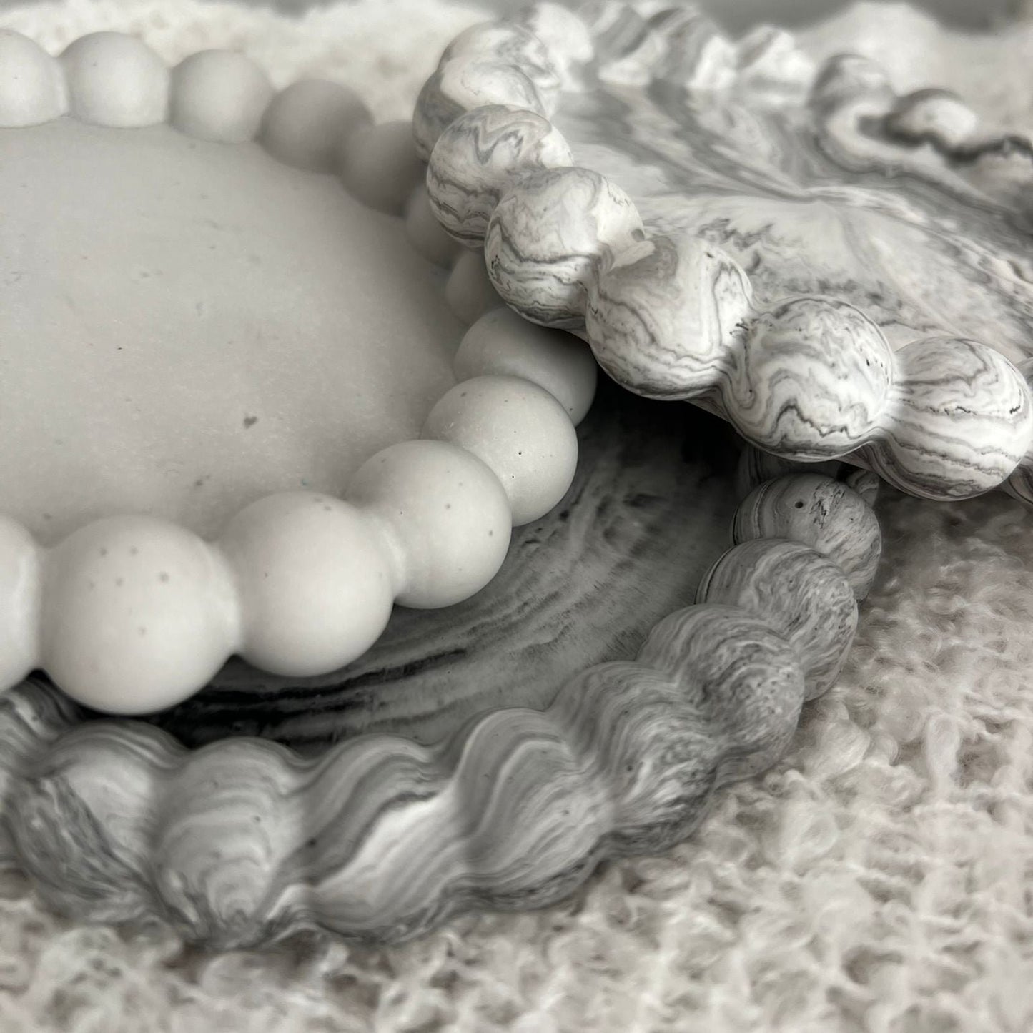 White Heart Bobble Jesmonite Candle Plate/Trinket