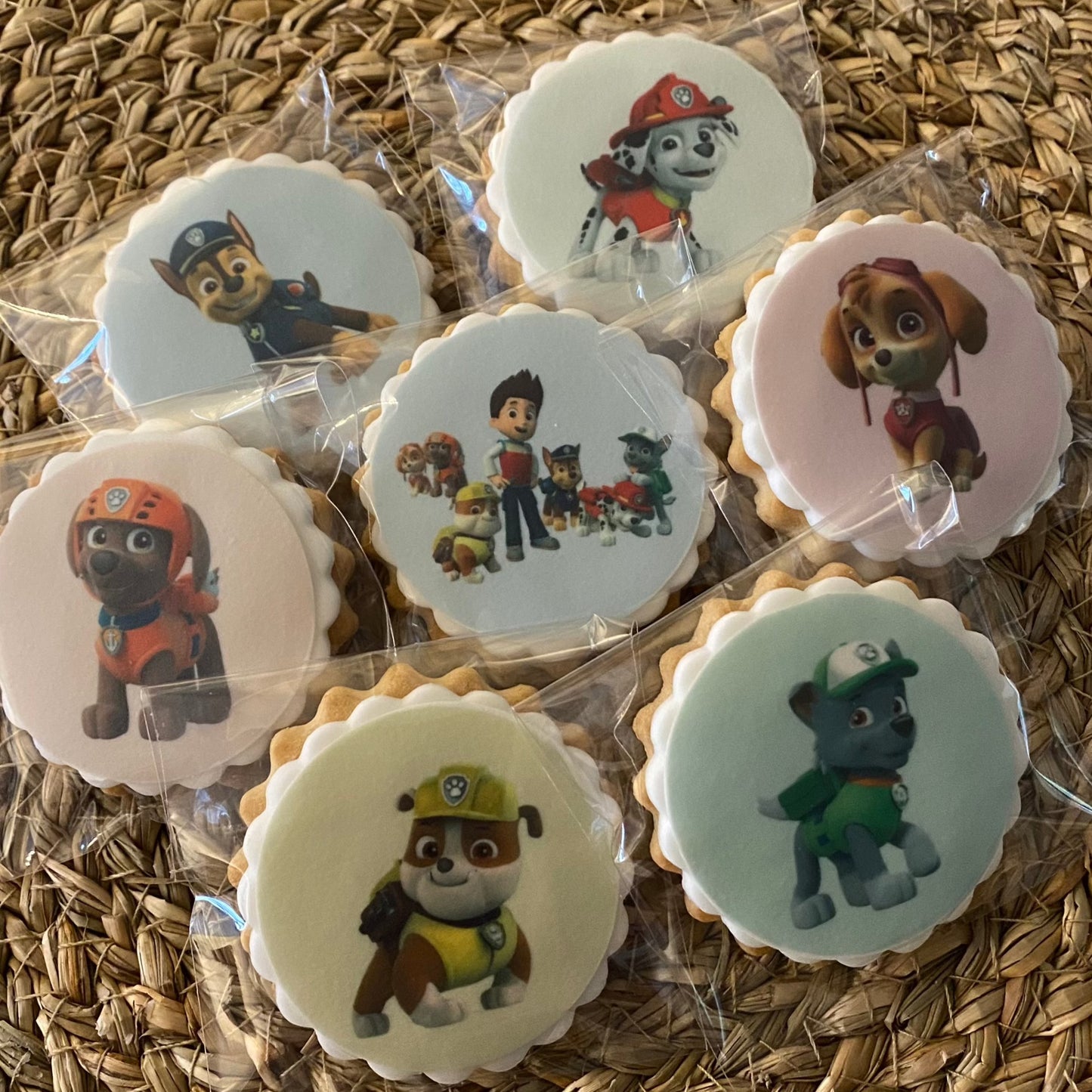 Paw Patrol Party Biscuits - Perfect Treats for Kids' Parties! Chase, Marshall, Skye